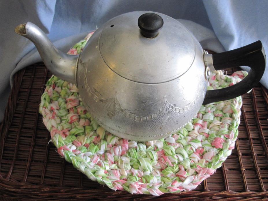 Handmade Crocheted trivet/hot pad Cottage Shabby Chic Green Pink White Cotton