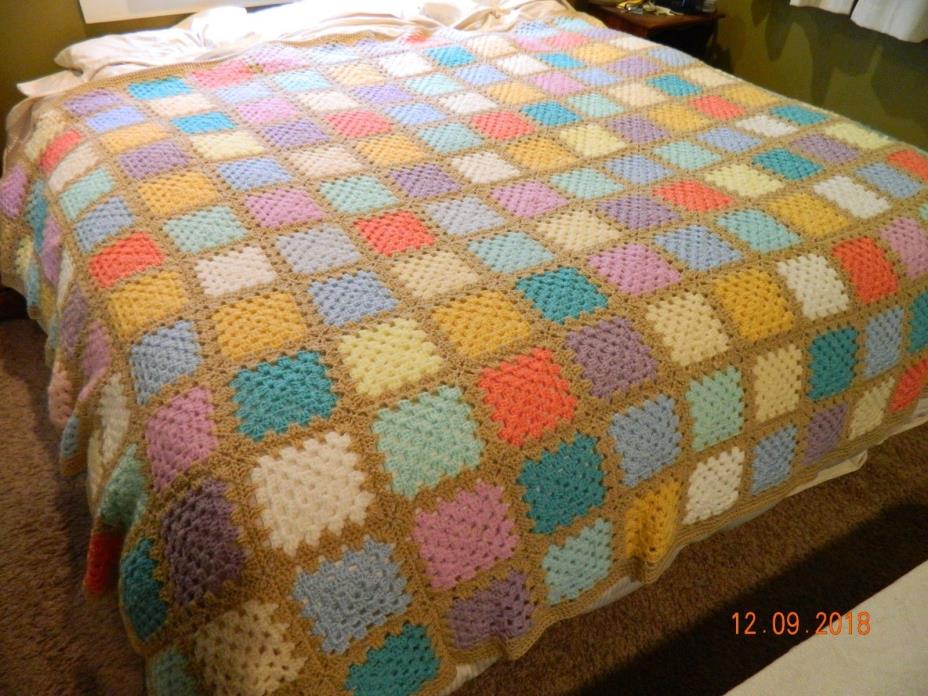 KING Size Granny Square Bedspread, Comforter, Bright pastels, Handmade, NEW