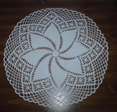 Handmade Crocheted Pinwheel Doily 18 inches White 715