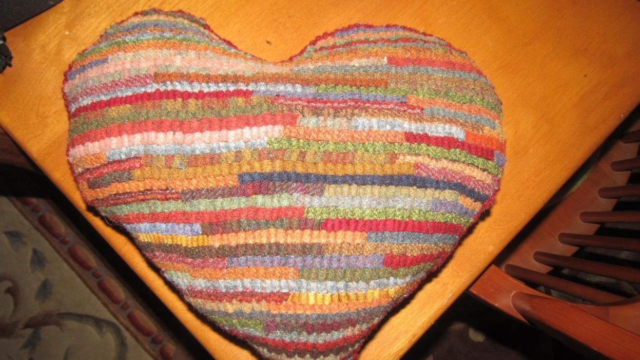 Primitive Hooked Rug ~ Hit and Miss Heart Pillow, Folk Art, Americana 14