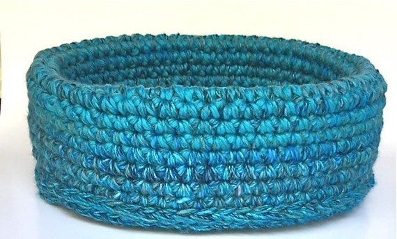 Cat Basket~Pet Bed~Laguna~Handmade~Wool~Crochet~Dog~Furniture