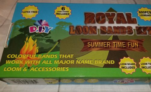 Summer Time Fun Bracelet Kit Loom Bands Kit Plus 2 extra bags of bands Kit