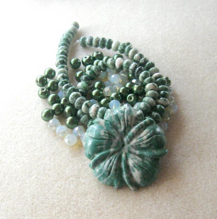 Tree Agate Flower Pendant, Gemstone Beads, Glass Beads, Rondelle Beads, Beads