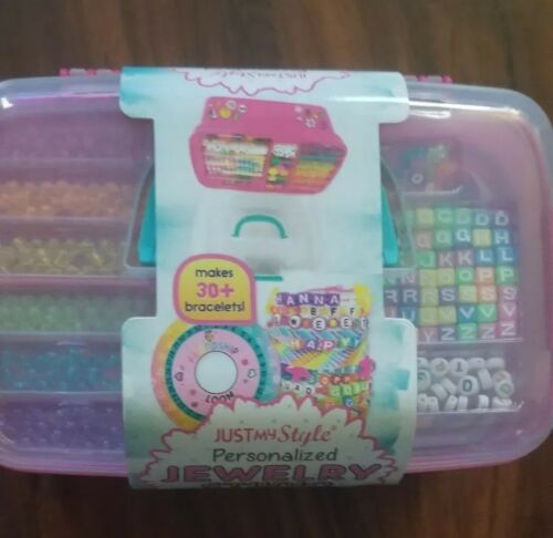 Just My Style Personalized Jewelry Studio 30+ Bracelets Ages 6+ Plastic Case NWT