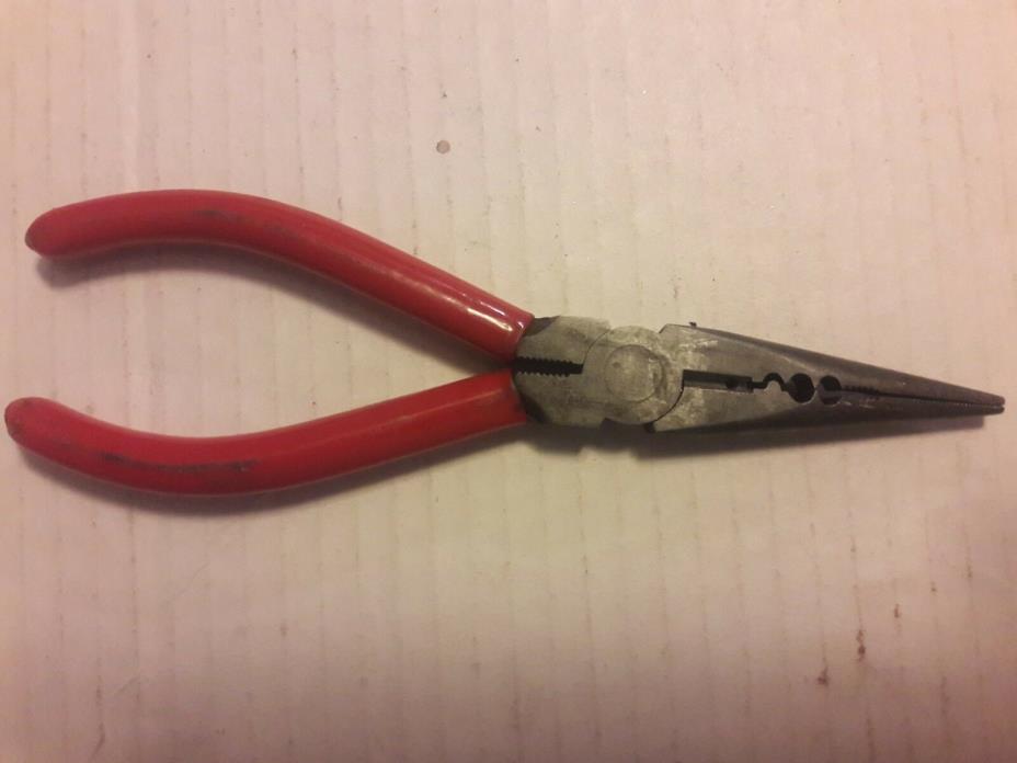 Red needel nose pliers