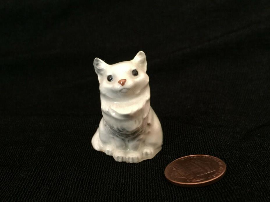 Miniature Ceramic White Persian Cat Figurine Mini Animal Hagen-Renaker Look
