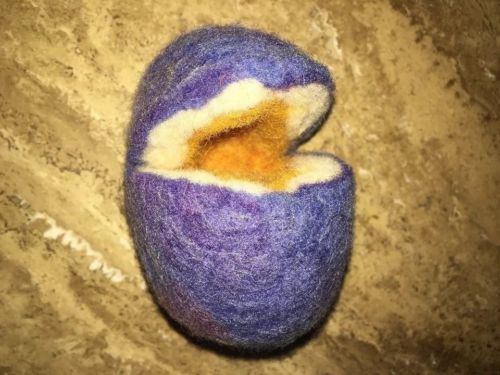 HANDMADE NEEDLE FELTED Blue EGG IT OPENS UP YOLK INSIDE