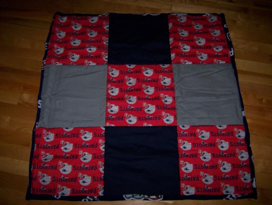 New England PATRIOTS Handmade QUILT/THROW Blanket BABY/PET cotton/fleece 35x35
