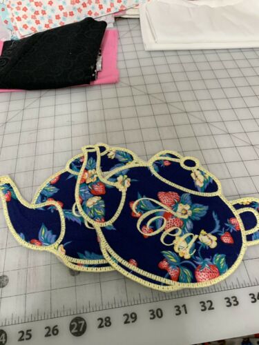 New Embroidered MUG RUG / MOUSE PAD TEAPOT Strawberry Fabric