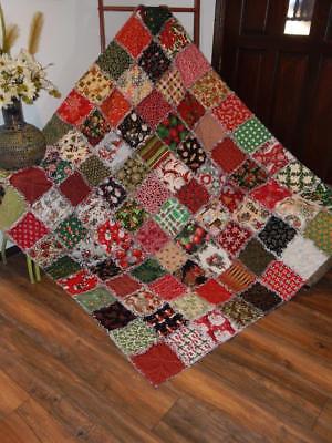 ChristmasTraditions Extra Large rag quilt throw Red green gold black New HM