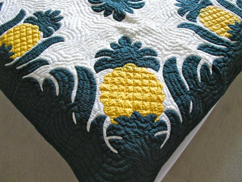 Hawaiian quilt HANDMADE BEDSPREAD wall hanging 100% hand quilted/appliqued BGY