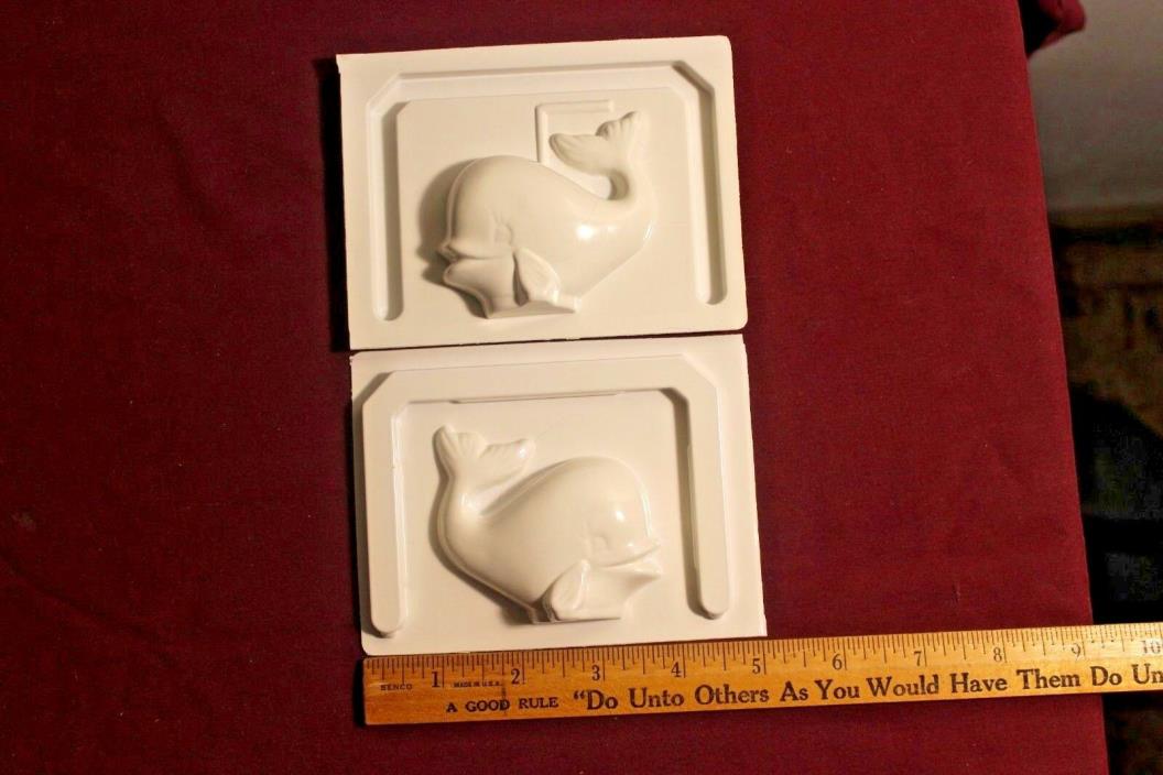 2 Piece Groove Lock Candle Mold Whale