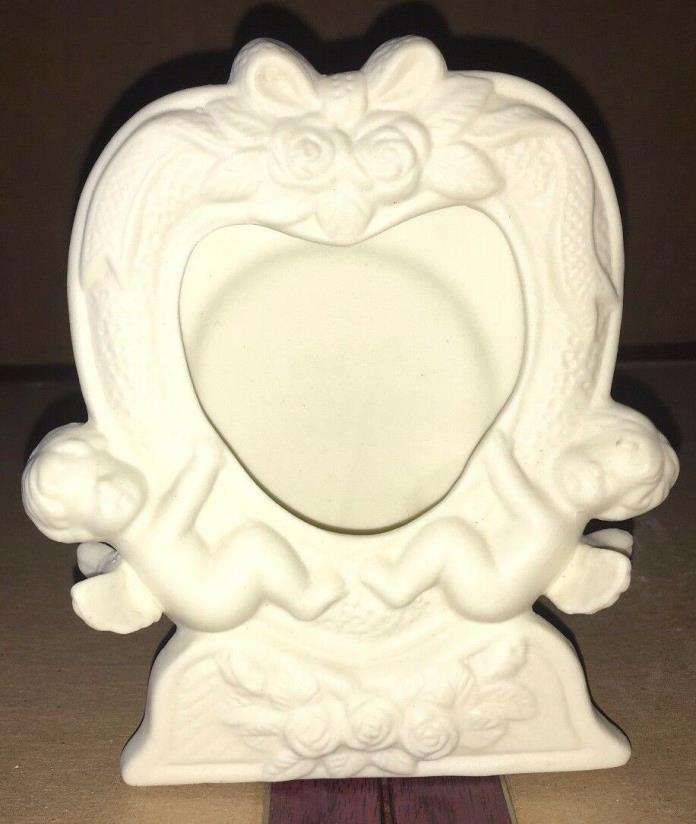 2 Ready to Paint Picture Frames Cherubs 5.5x5 & 6x4