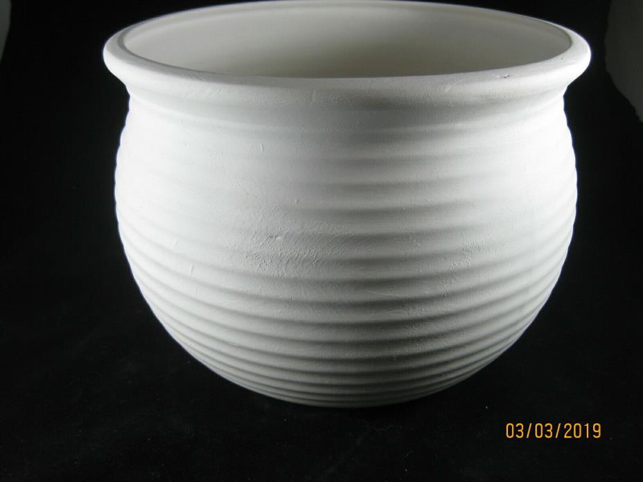 04 Ceramic Bisque Handt Thrown  Planterr 7