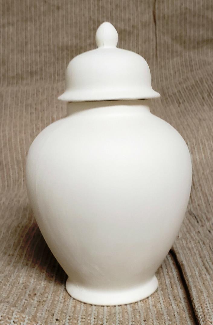 Ceramic Bisque 7.5 inch Ginger Jar Tejays 134 U-Paint Ready To Paint