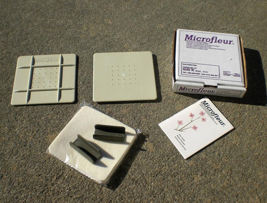 Microfleur Microwave Flower Press ACN 067986967 by Beeline Products