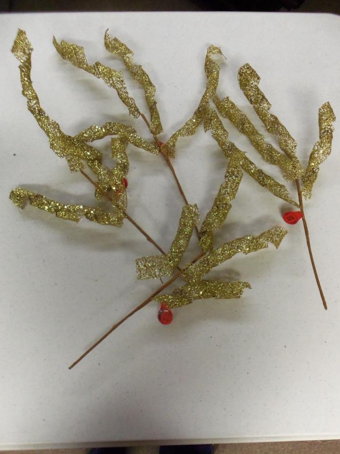 Christmas Floral Pick Gold Twirl 16