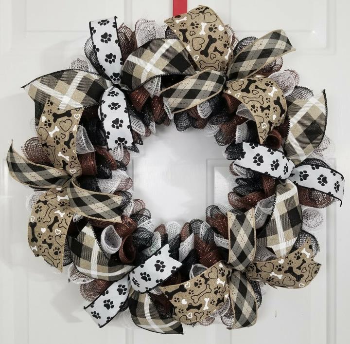 Spiral Puppy Dog Paw Prints Hearts Animal Lover Home Door Decor Deco Mesh Wreath