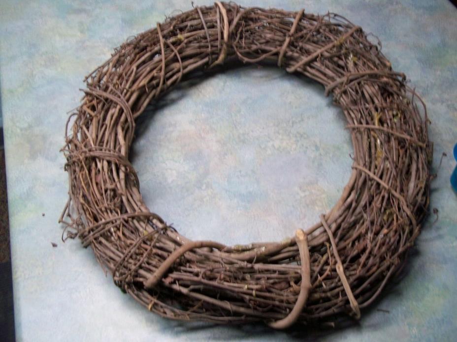 Thick & Full Grapevine Wreath 22