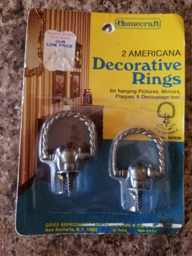 Vintage Homecraft Decorative Rings Americana 2 Pack Picture Plaque Hangers Craft