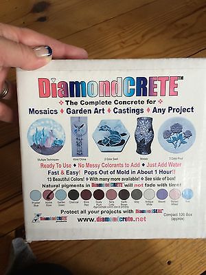 Garden Green DiamondCrete Concrete for Mosaics and Stepping Stones