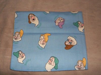 7 DWARFS  TRAVEL PILLOW CASE