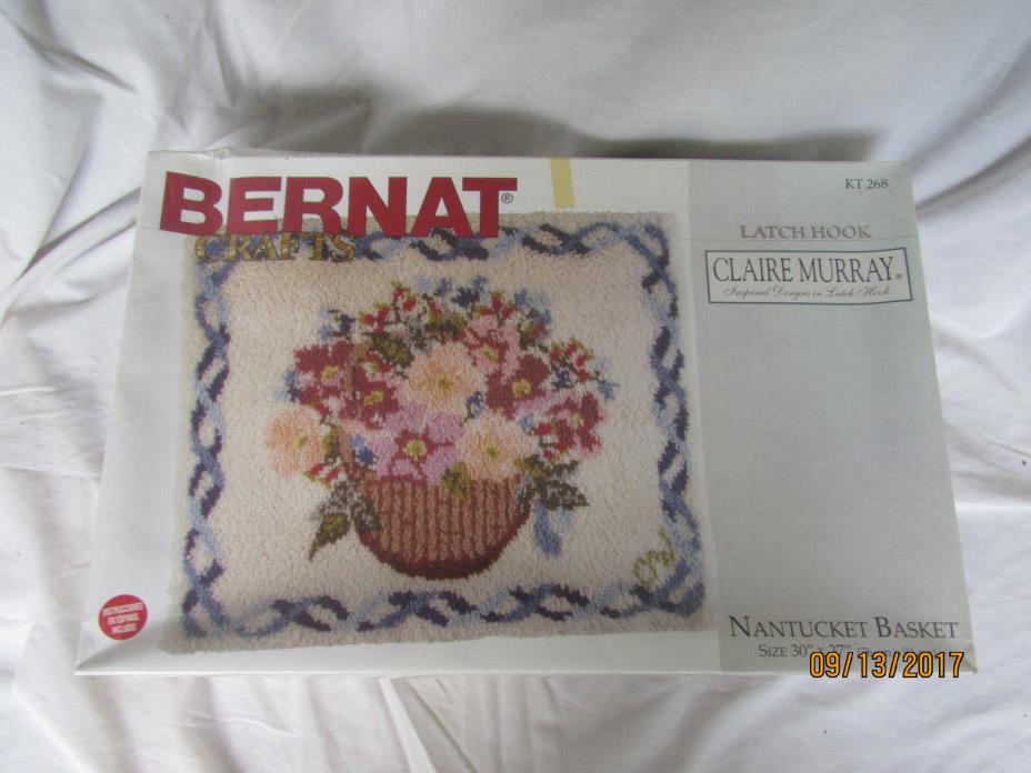 Vintage NIB NOS BERNAT Clair Murray Latch Hook Kit NANTUCKET BASKET 30 x 37