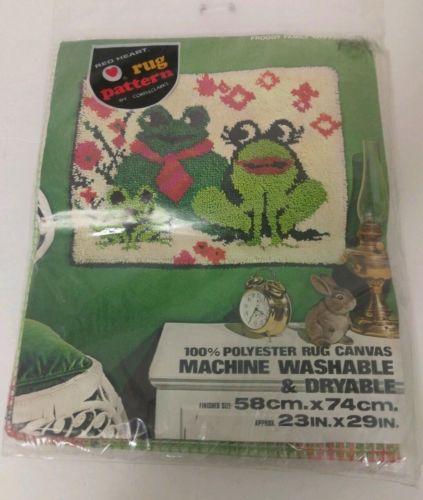Vintage Coats & Clark Red Heart Latch Hook Rug Canvas Froggy Family 23