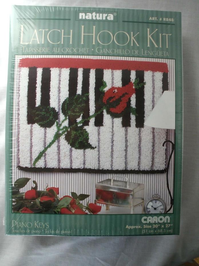 Caron Natura PIANO KEYS W/ ROSE Latch Hook Rug Craft Kit NEW NIB R848 20