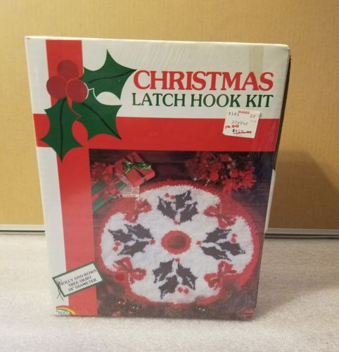 ADCO Latch Hook Kit Patchwork Christmas Tree Skirt 34