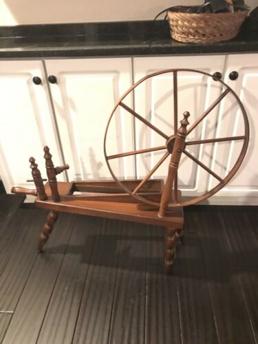 Vintage Wooden Flax Yarn Spinning Wheel