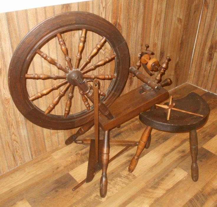 Country Craftsman J. Rooney Spinning Wheel w/ Stool Beautiful Vintage Artisan Se