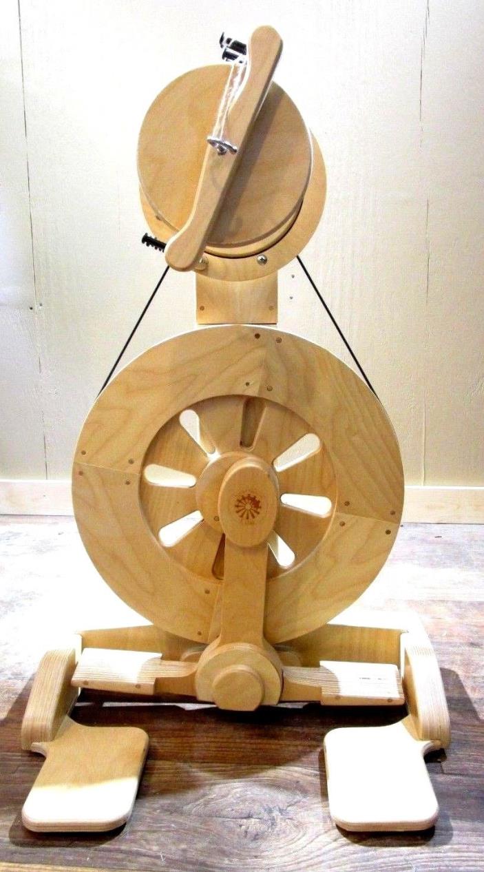 Echo Spinning Wheel by Spinolution