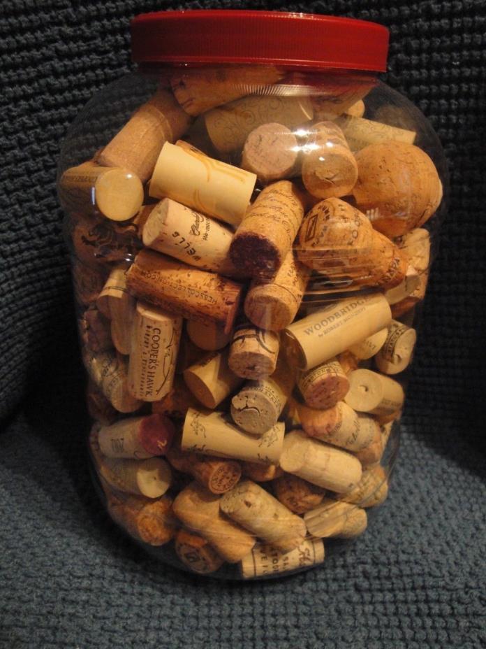 Lot of 211 Used Wine Corks No Synthetic Arts/Crafts Recycled Art Projects 3+LBS