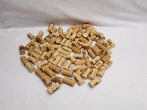 Over 100 wine corks for crafts and DIY projects
