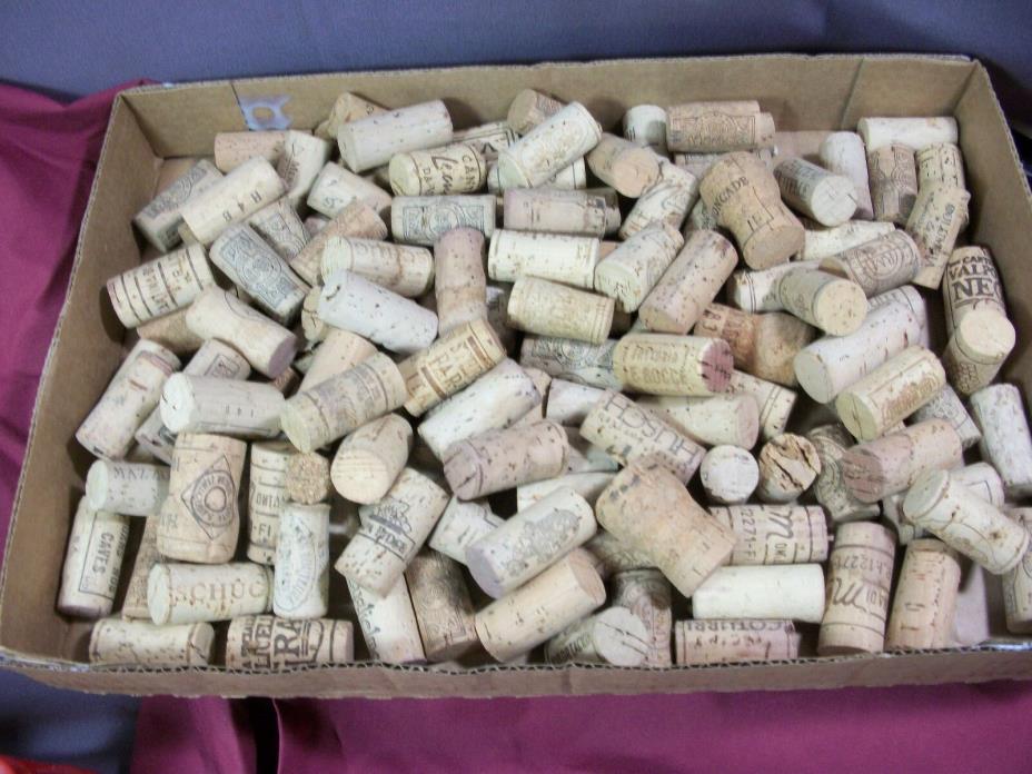 LOT OF 125 ASSORTED RED AND WHITE WINE CORKS!!