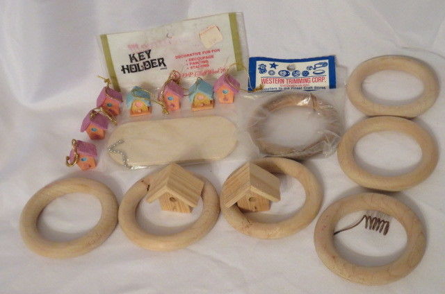 Wooden Round Rings,Miniature Bird Houses,Keg Holder, New for Crafts Lot of 17