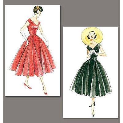 (6 - 12) - Vogue Patterns V1172 Misses'/Misses' Petite Dress and Belt, Size AA