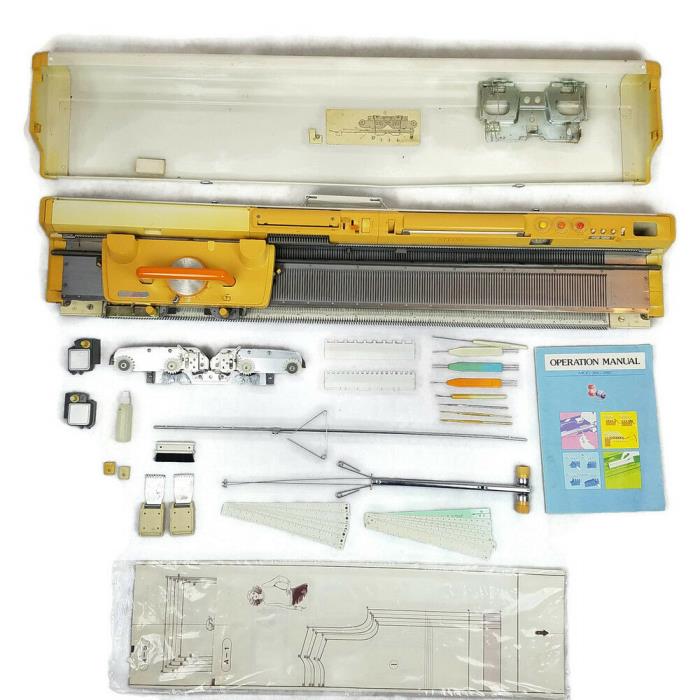 Knitting Machine Studio Mod 360 K with Hard Case Manual Accessories Vintage