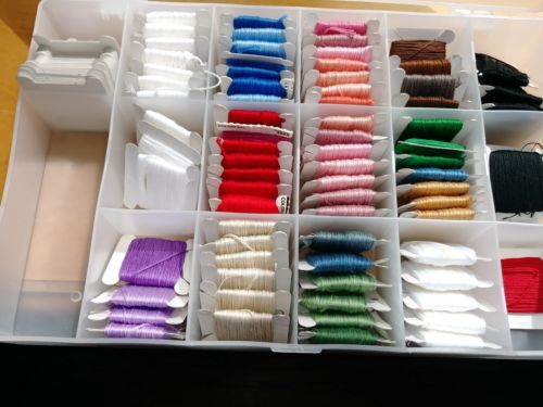 NEW 78 Embroidery thread multiple colors and holder