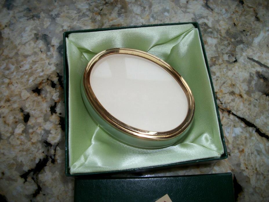 Porcelain Oval Miniature Green Box With Gold Color Ban Lid for Your Stitchery