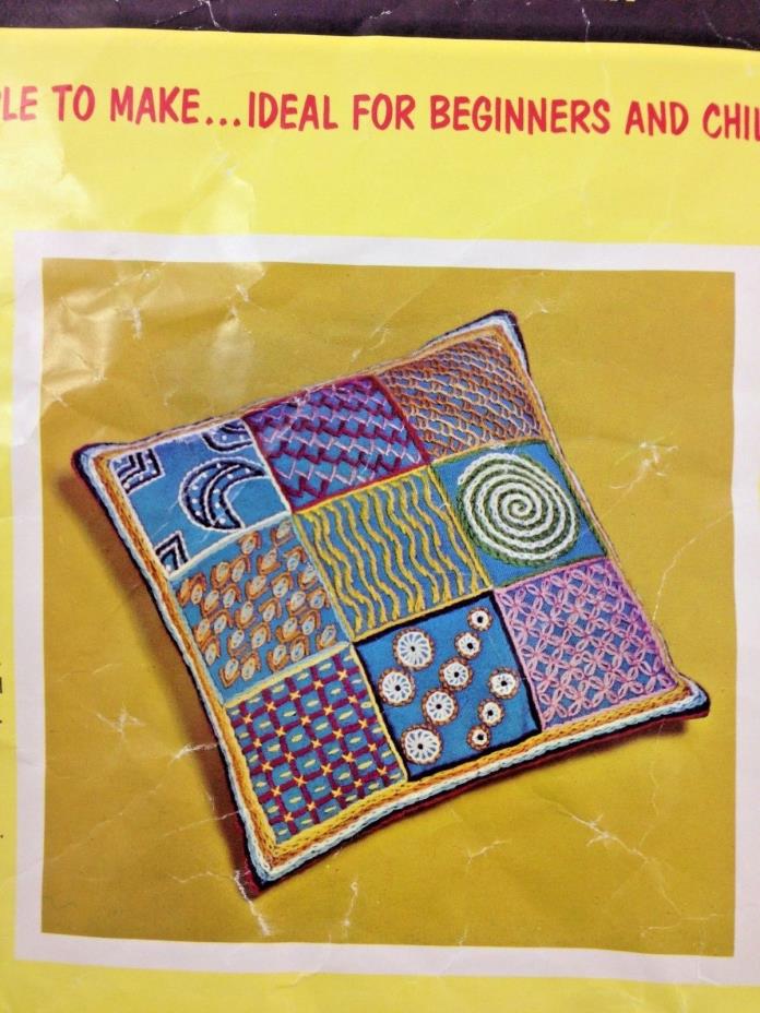 Vtg 1969 Dritz Scovill Crewel Pillow Kit Retro Mid Century Kitsch Geometric Boho