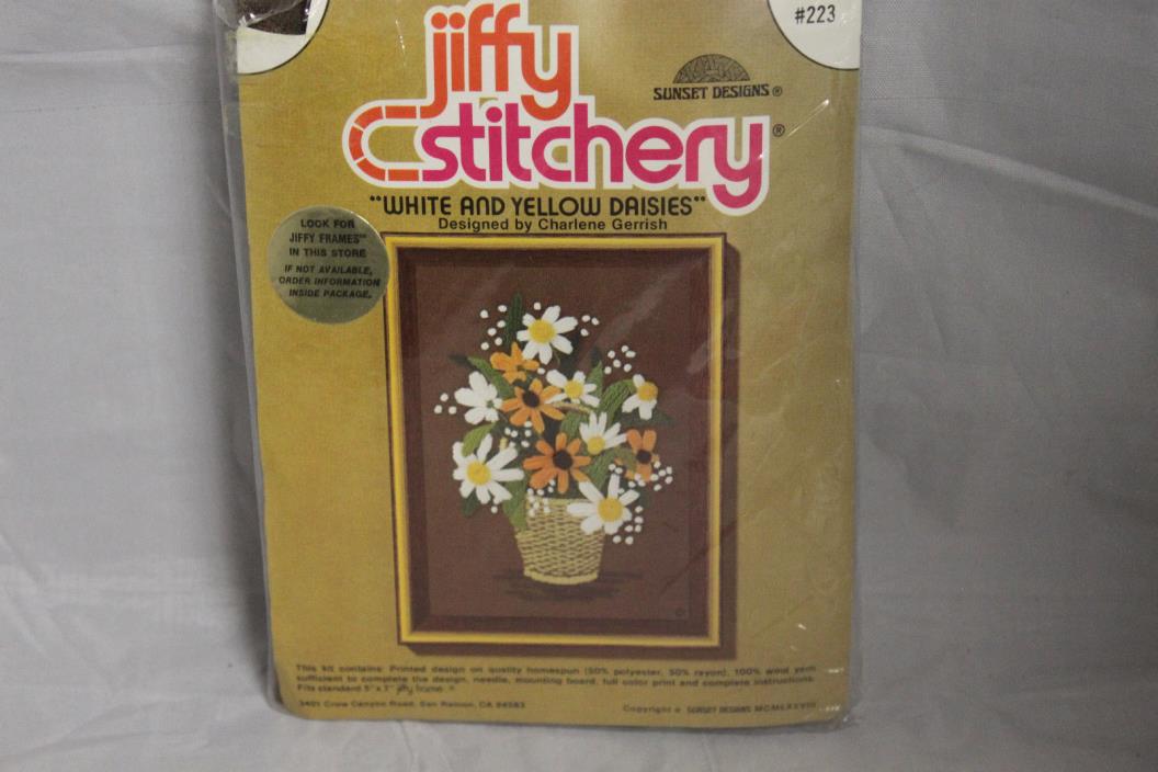 Jiffy Stitchery Crewel Kit, Needlecraft, White & Yellow Daisies #223 New, Sealed