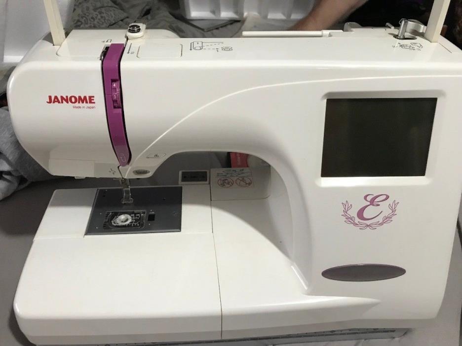Janome Memory Craft 350E Computerized Sewing Machine