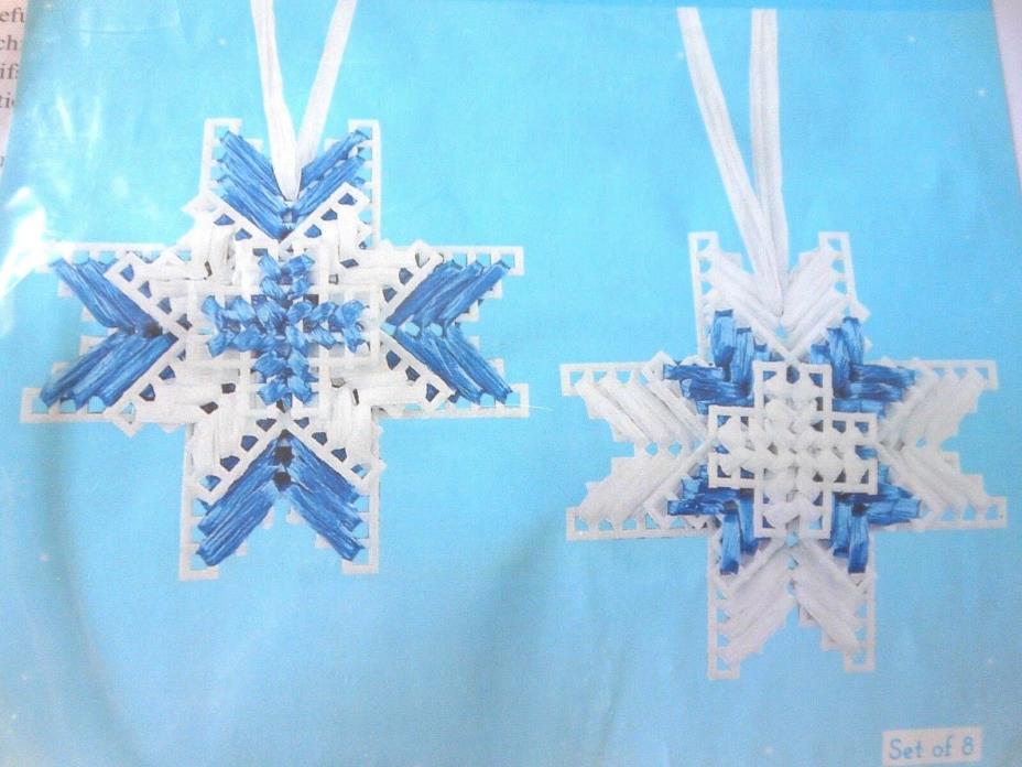 New Snowflakes Plastic Canvas Raffia Christmas Ornaments Kit Vintage Rare NIP