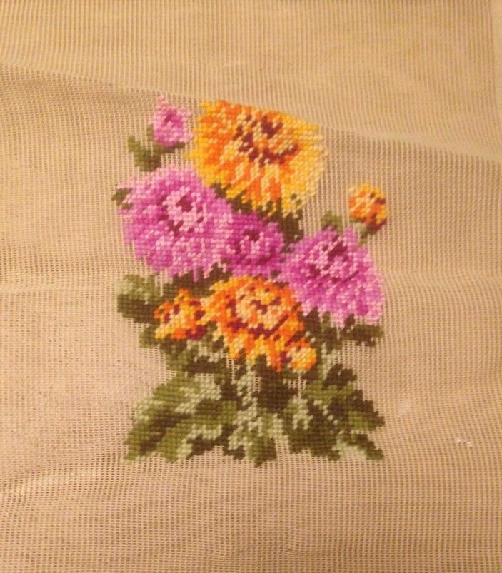 Vintage pre worked wool needlepoint canvas  flowers  12