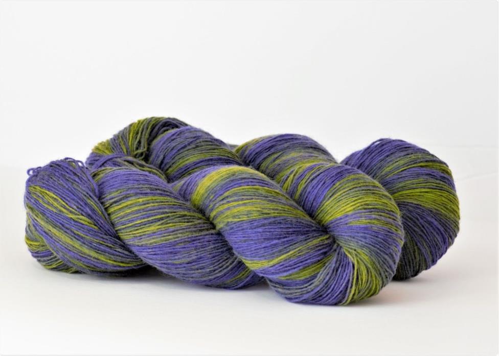 Dundaga 6/1NM 100% Wool  Gradient Color Lavender Fields Kauni Fingering