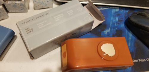 Creative Memories Pocket Leaf Punch nib