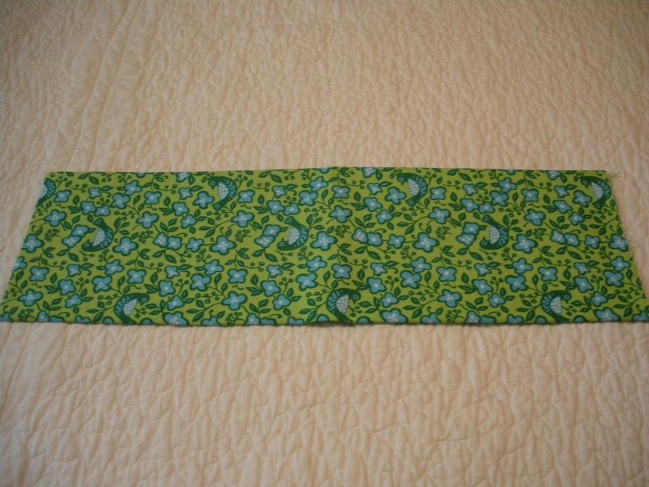 NEW 2 FAT QUARTER FABRIC BY RED ROOSTER BLUE/GREEN FLORAL #25021 100% COTTON