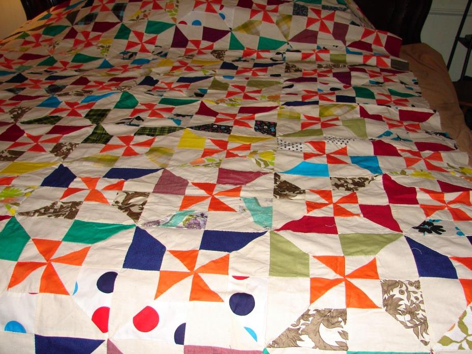 QUILT TOP ABSTRACT DESIGN